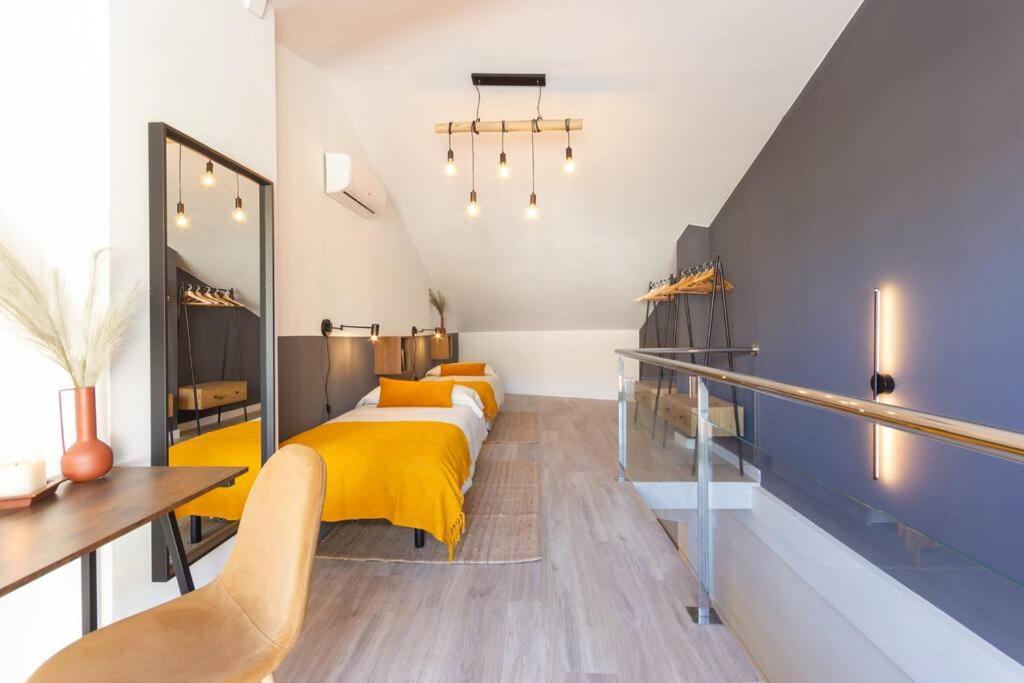 Duplex With Terrace Near Bcn Apartment Terrassa Ngoại thất bức ảnh