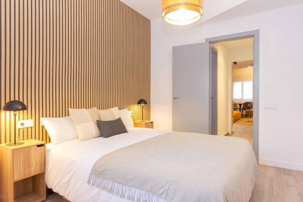 Duplex With Terrace Near Bcn Apartment Terrassa Ngoại thất bức ảnh