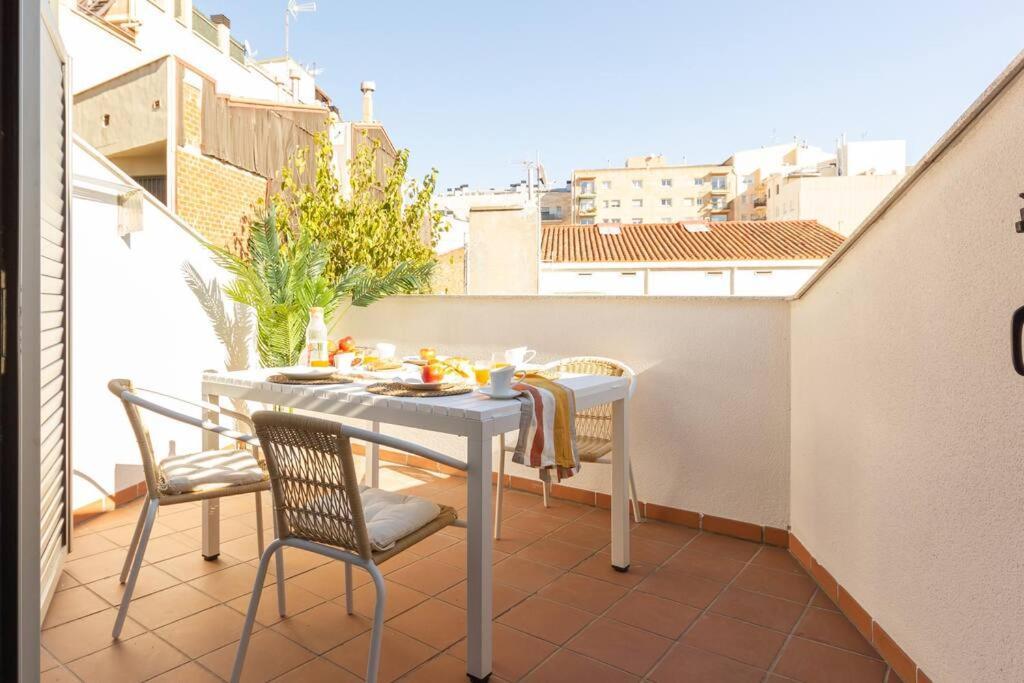 Duplex With Terrace Near Bcn Apartment Terrassa Ngoại thất bức ảnh